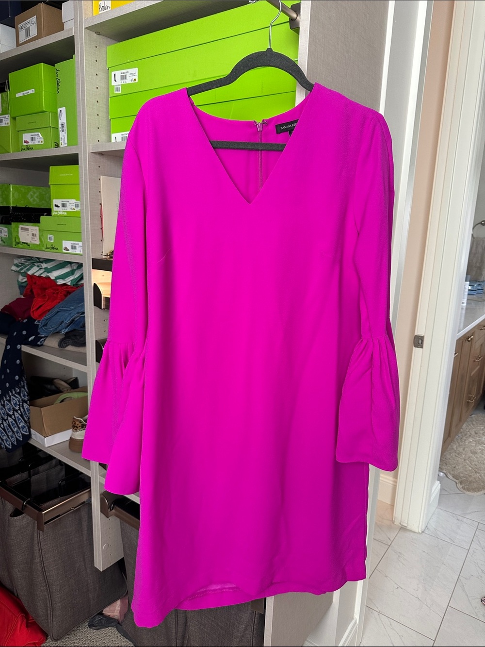 Banana Republic Fuchsia V-Neck Bell Sleeve Dress